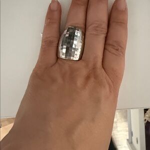 Elegant Silver Women's Ring